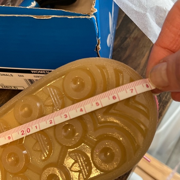 SOLD ELSEWHERE: Pink Adidas Gazelle, brand new in box! - Picture 12 of 12